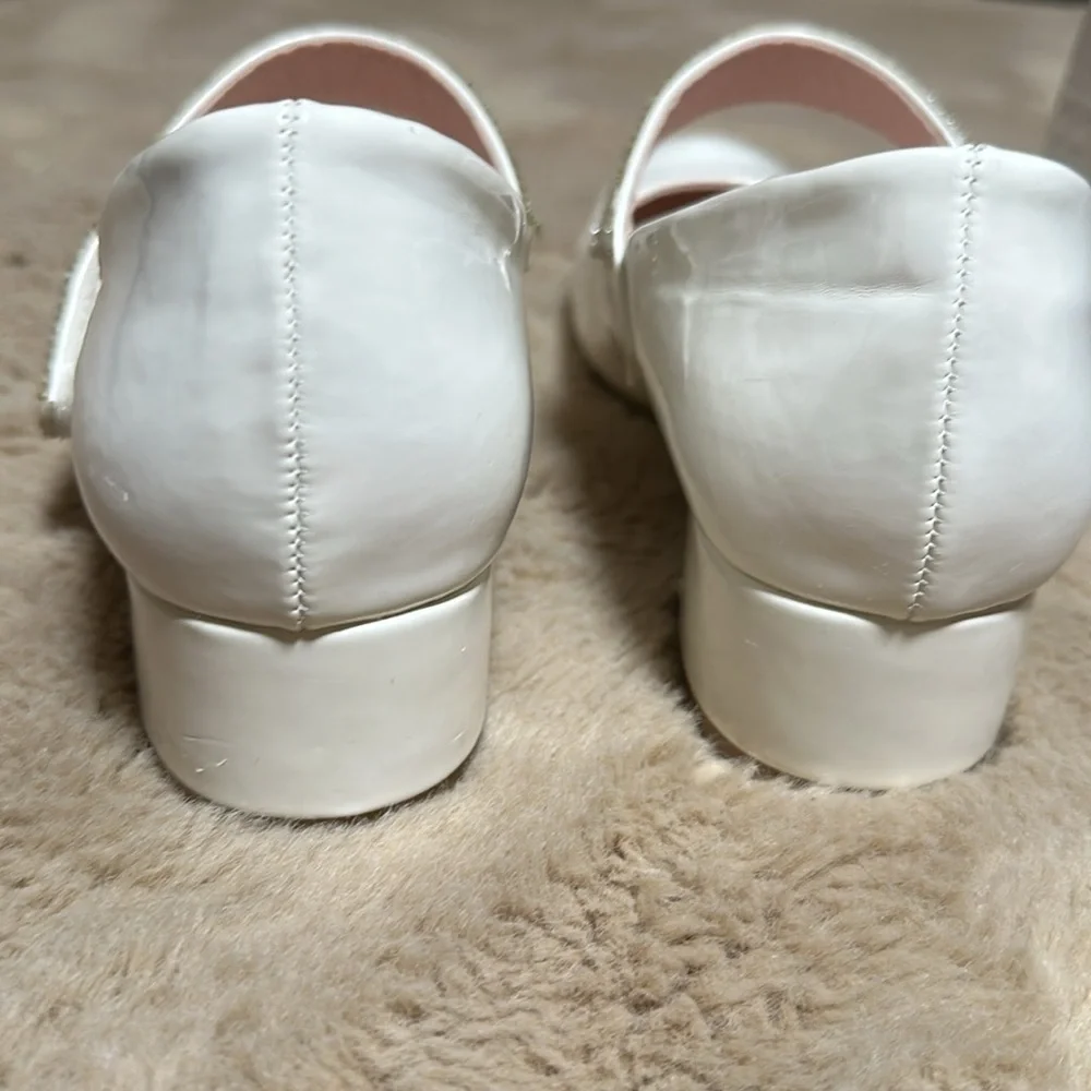 Kelly & Katie Lil Eva Heeled, light Beige Girls Shoes with Perls Size 6